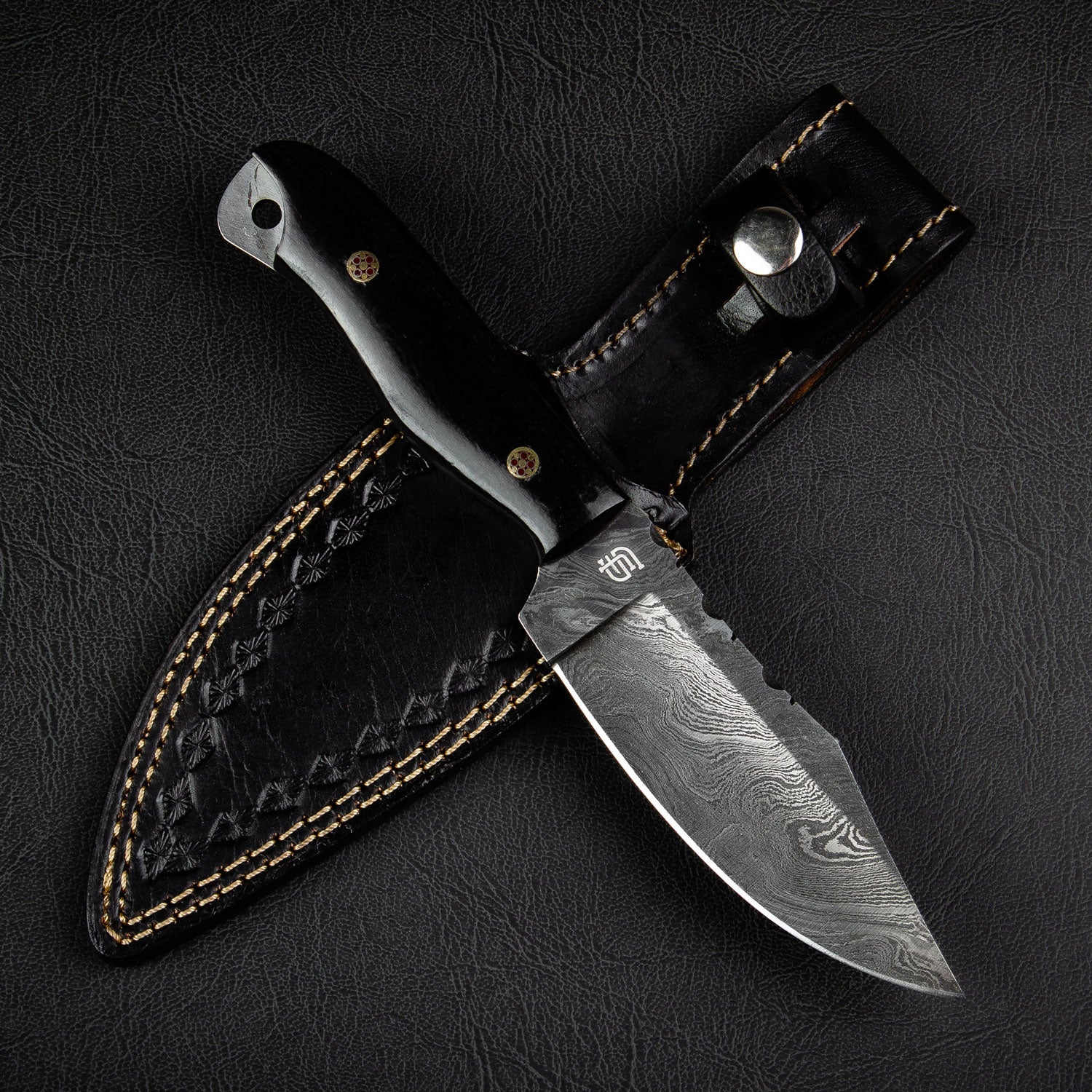 Becknell Hand-Forged Damascus Steel Hunting Knife - Black G10