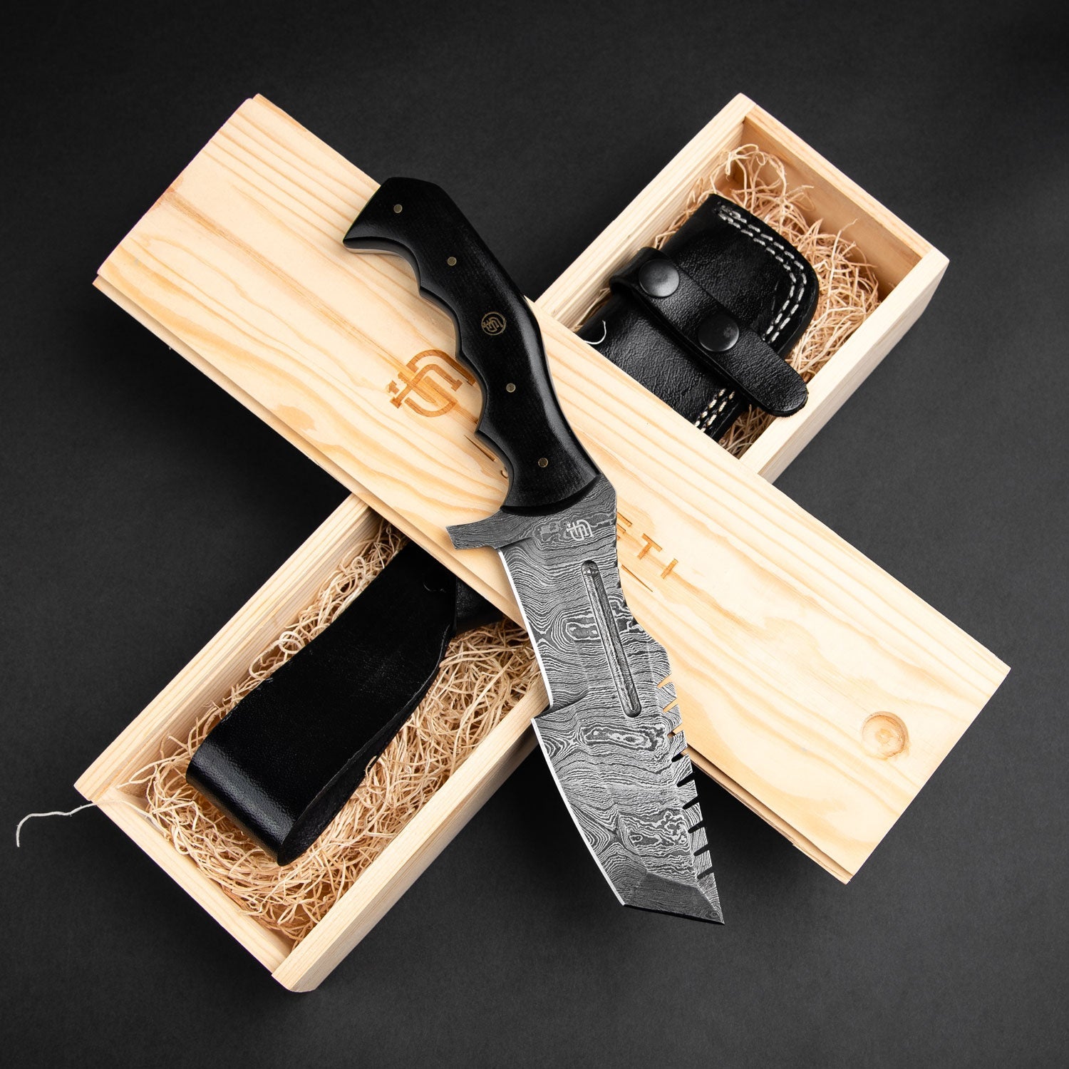 Kimura Hand-Forged Damascus Steel Warrior Tanto Knife - Black G10