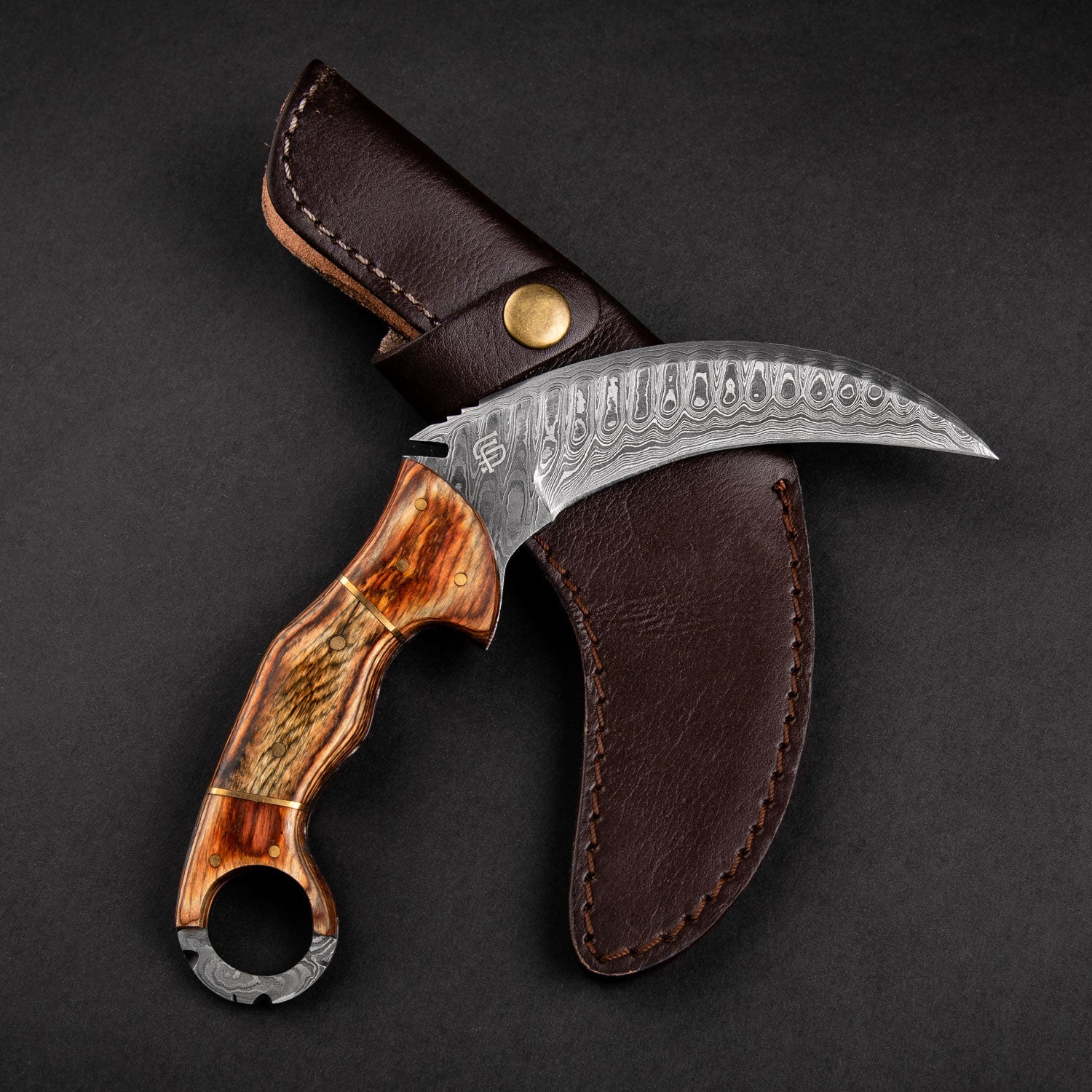 Tiger's Claw Hand-Forged Damascus Steel Karambit - Tali Wood