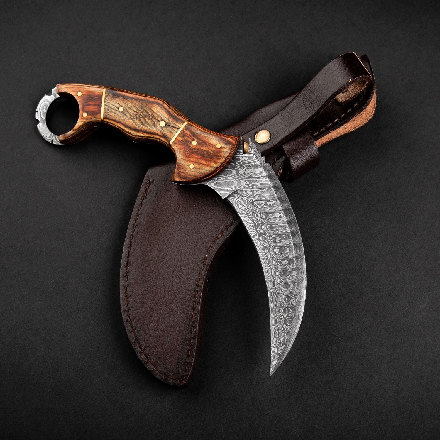 Tiger's Claw Hand-Forged Damascus Steel Karambit - Tali Wood