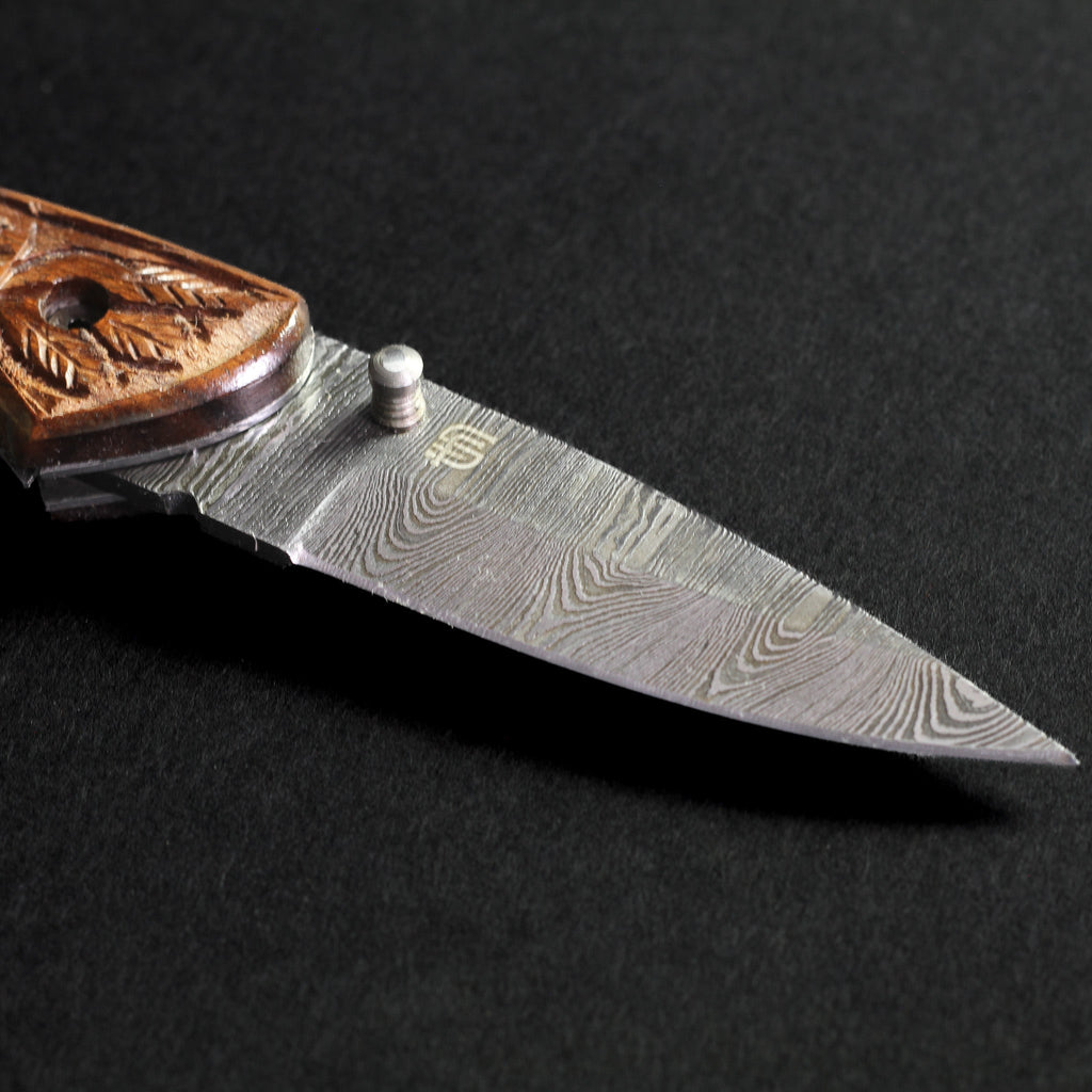 Barca Hand-Forged Damascus Steel Folding Knife - Tali Wood