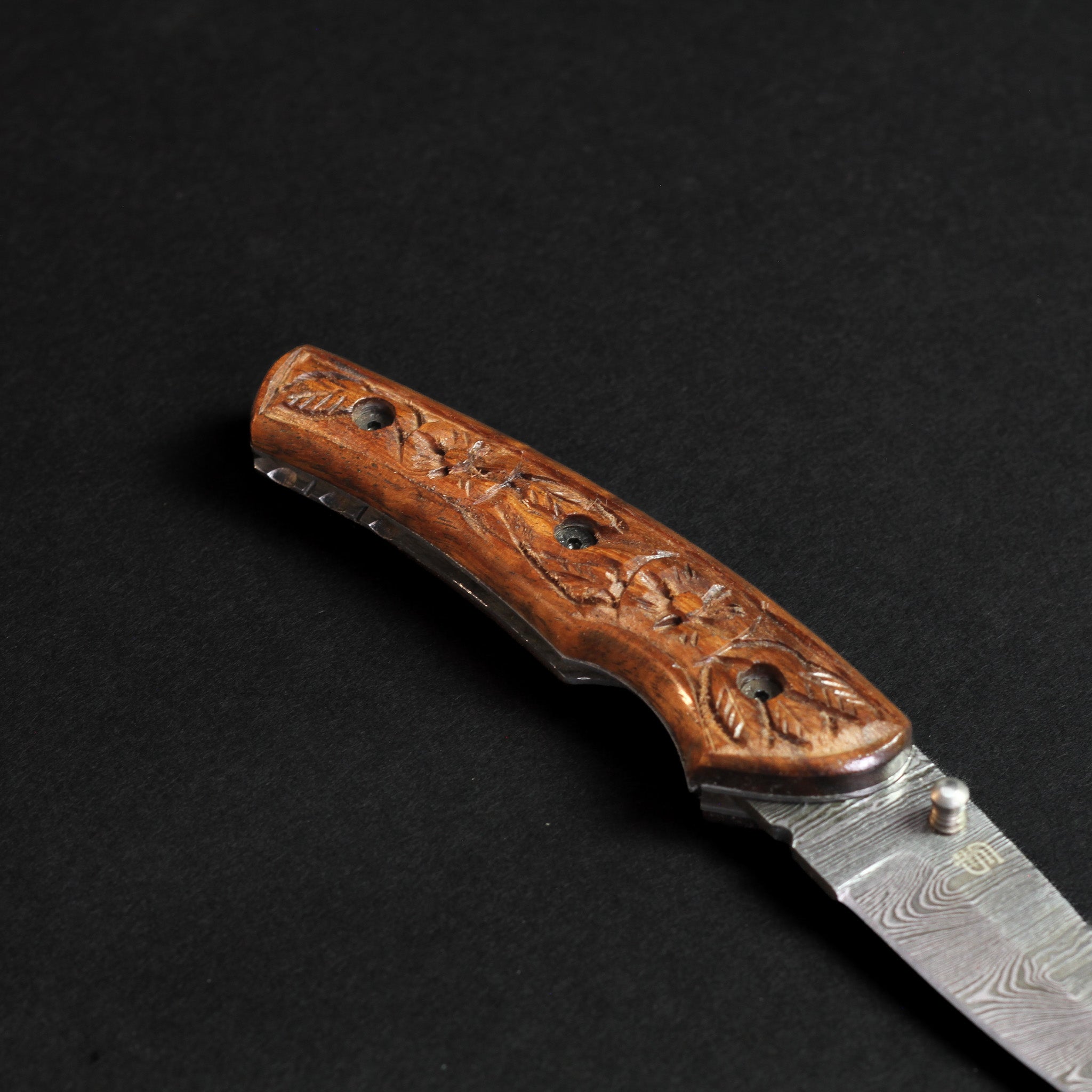 Barca Hand-Forged Damascus Steel Folding Knife - Tali Wood