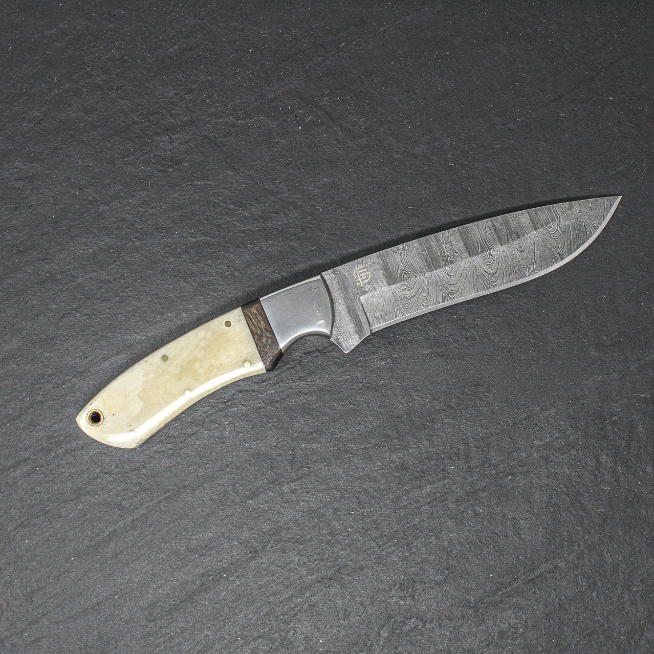 Sir Edmund Hand-Forged Damascus Steel Knife - Camel Bone and Walnut