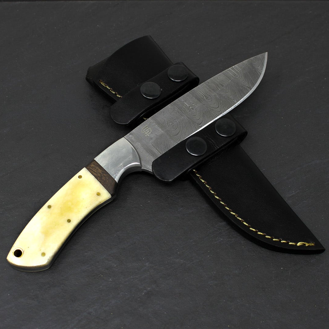 Sir Edmund Hand-Forged Damascus Steel Knife - Camel Bone and Walnut