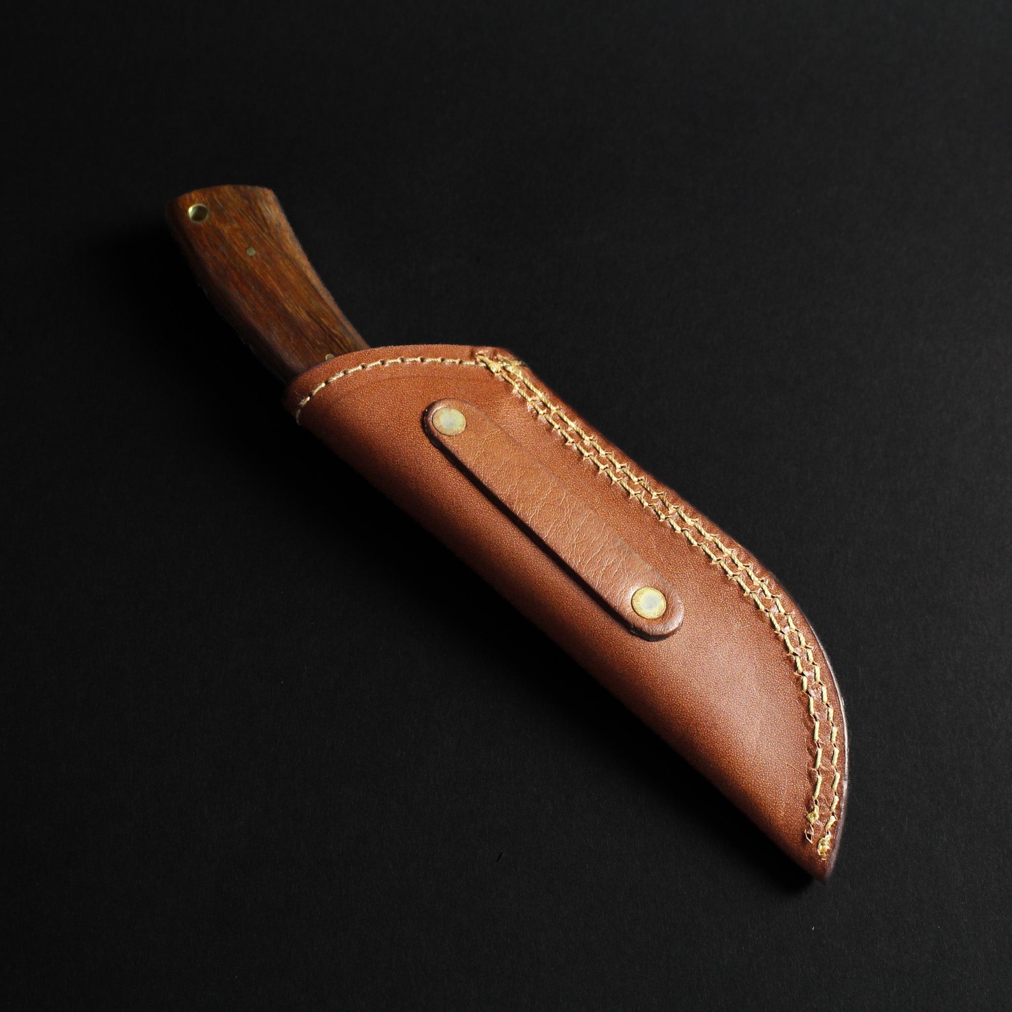 Bolognesi Hand-Forged Damascus Steel Hunting Knife - Rosewood