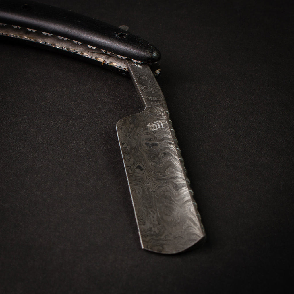 Throat Cutter Hand-Forged Damascus Steel Straight Razor - Black G10